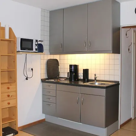 Parkresidenz - Whg 13 C Preisgünstige In Ruhiger Ortslage