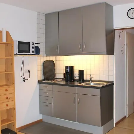 Parkresidenz - Whg 13 C Preisgünstige In Ruhiger Ortslage Grömitz